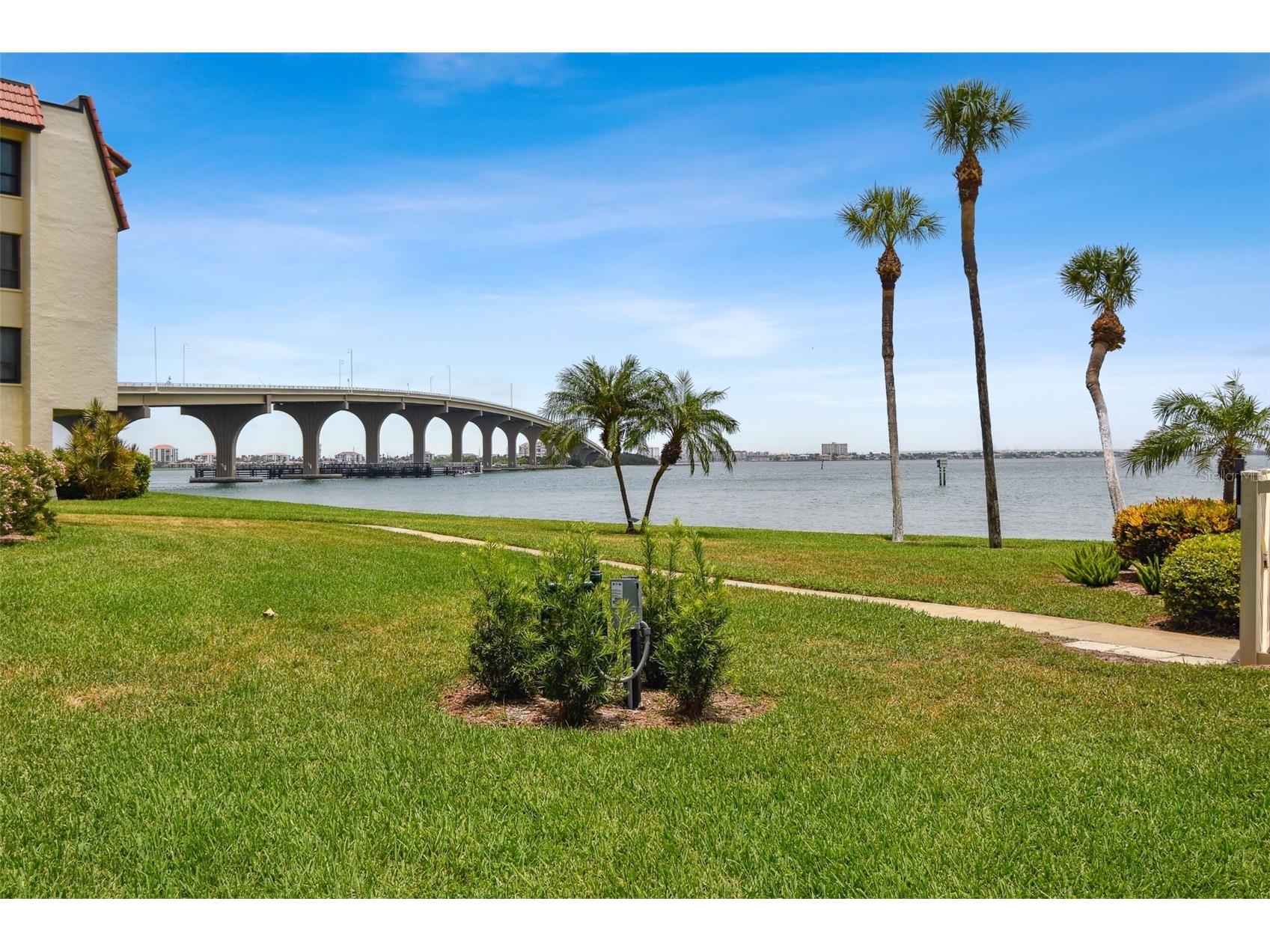 103 1st Street E #115 Saint Petersburg FL 33715 TB8532421 image22