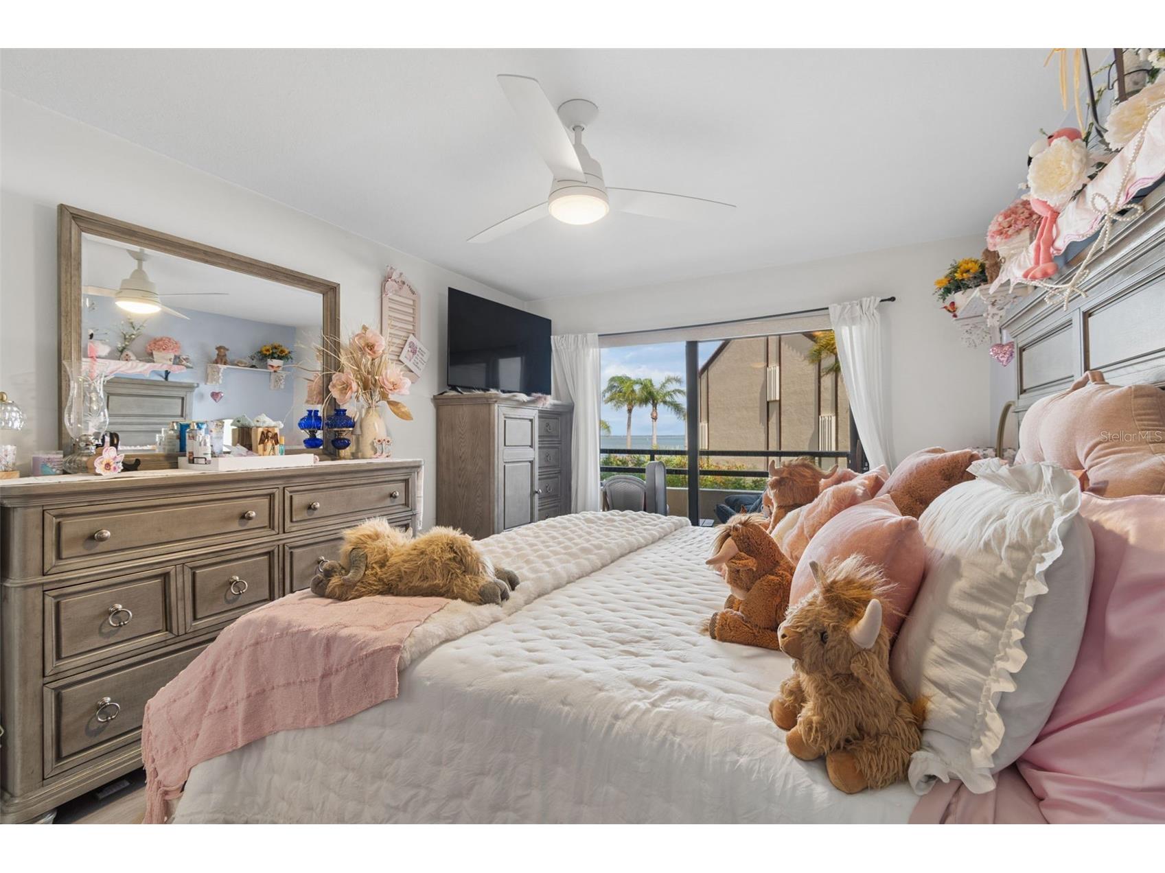 103 1st Street E #115 Saint Petersburg FL 33715 TB8532421 image4