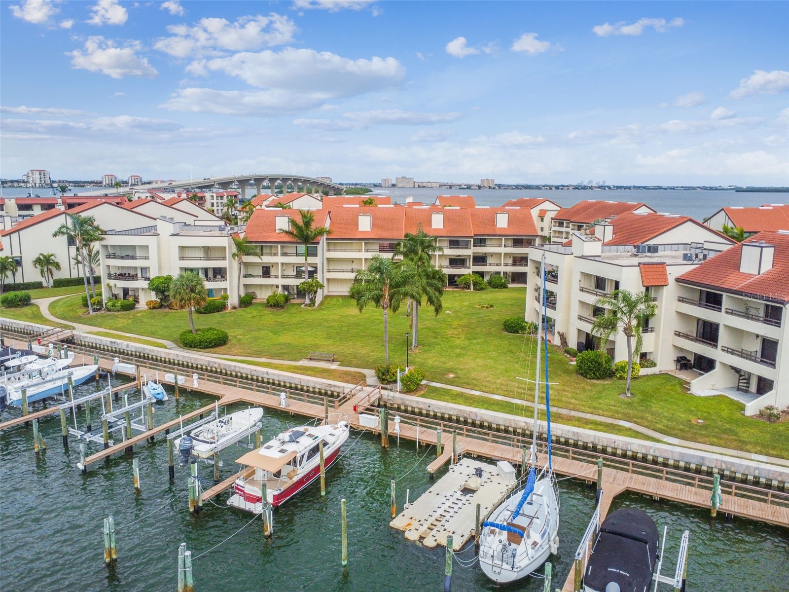 103 1st Street E #115 Saint Petersburg FL 33715 TB8532421 image48