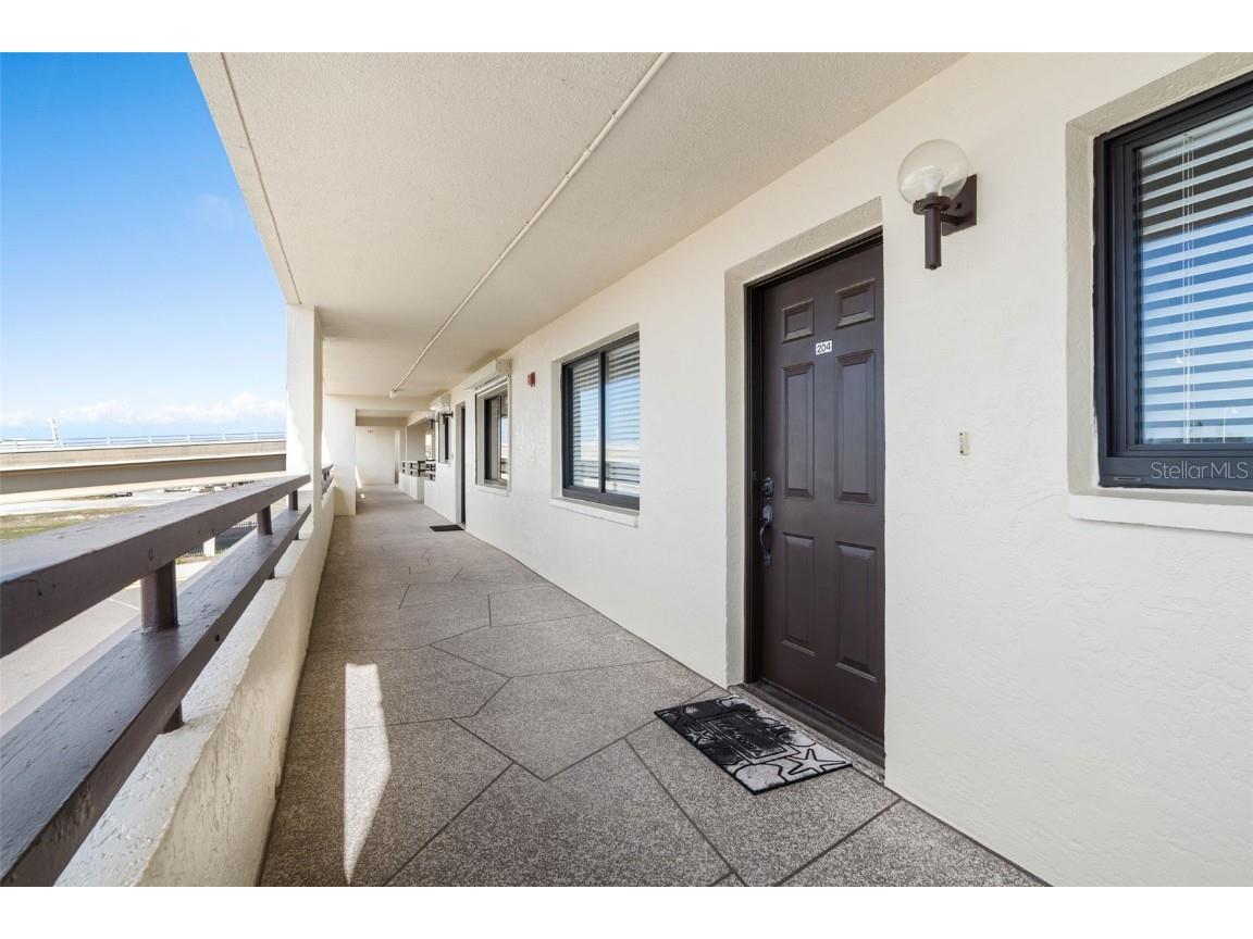 103 1st Street E #204 Saint Petersburg FL 33715 FC305209 image16