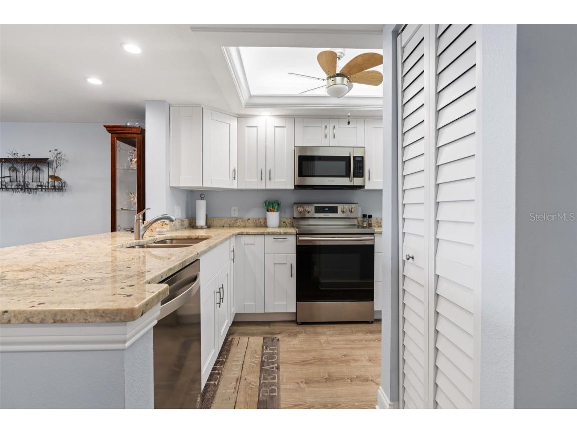 103 1st Street E #204 Saint Petersburg FL 33715 FC305209 image21