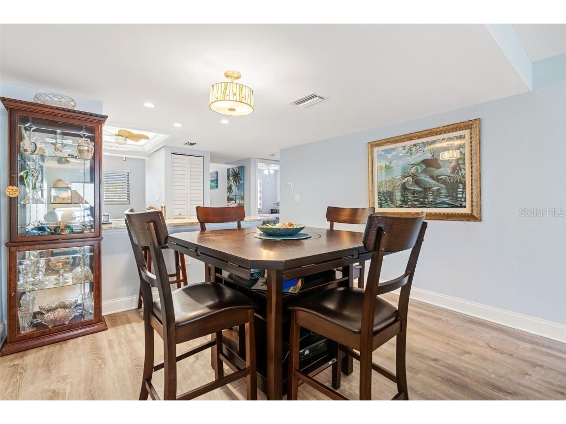 103 1st Street E #204 Saint Petersburg FL 33715 FC305209 image28