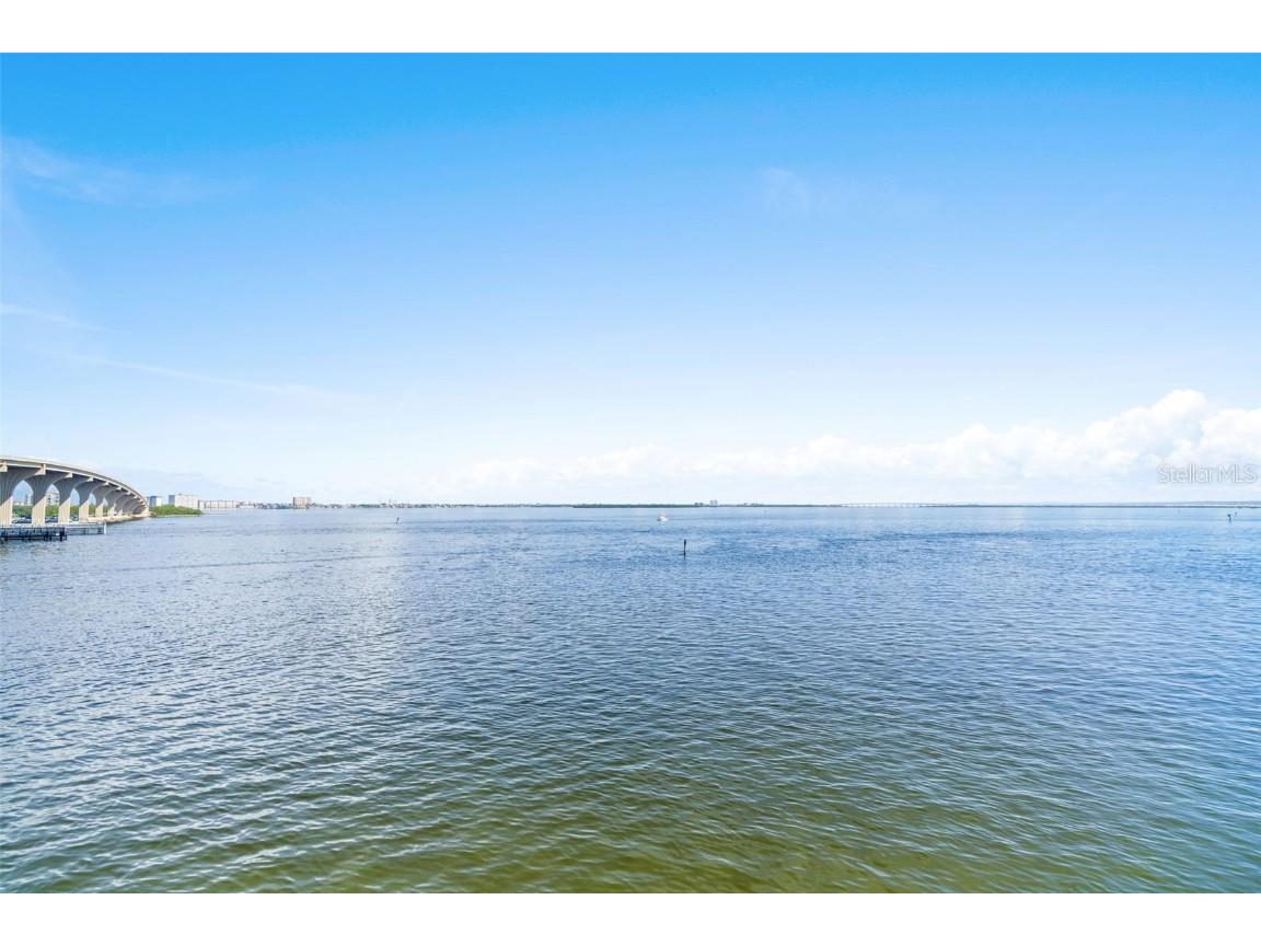 103 1st Street E #204 Saint Petersburg FL 33715 FC305209 image32