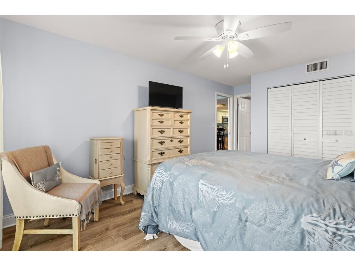 103 1st Street E #204 Saint Petersburg FL 33715 FC305209 image35