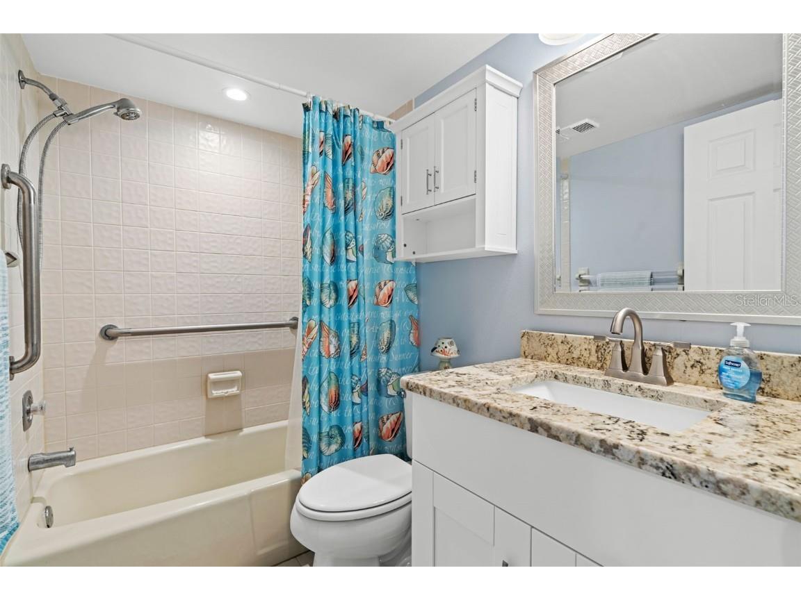 103 1st Street E #204 Saint Petersburg FL 33715 FC305209 image38