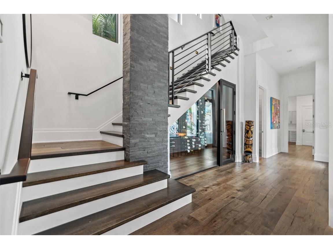 103 5th Avenue N Saint Petersburg FL 33701 TB8313332 image23