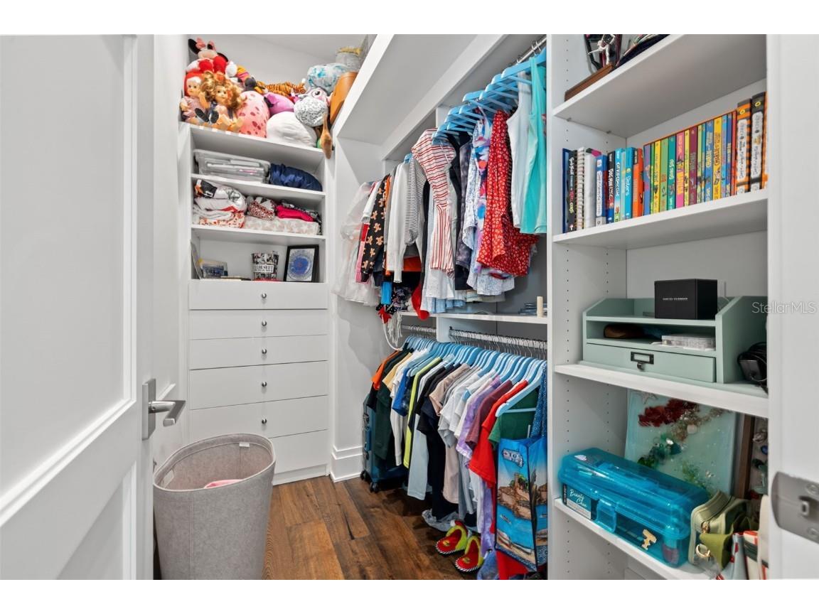 103 5th Avenue N Saint Petersburg FL 33701 TB8313332 image56