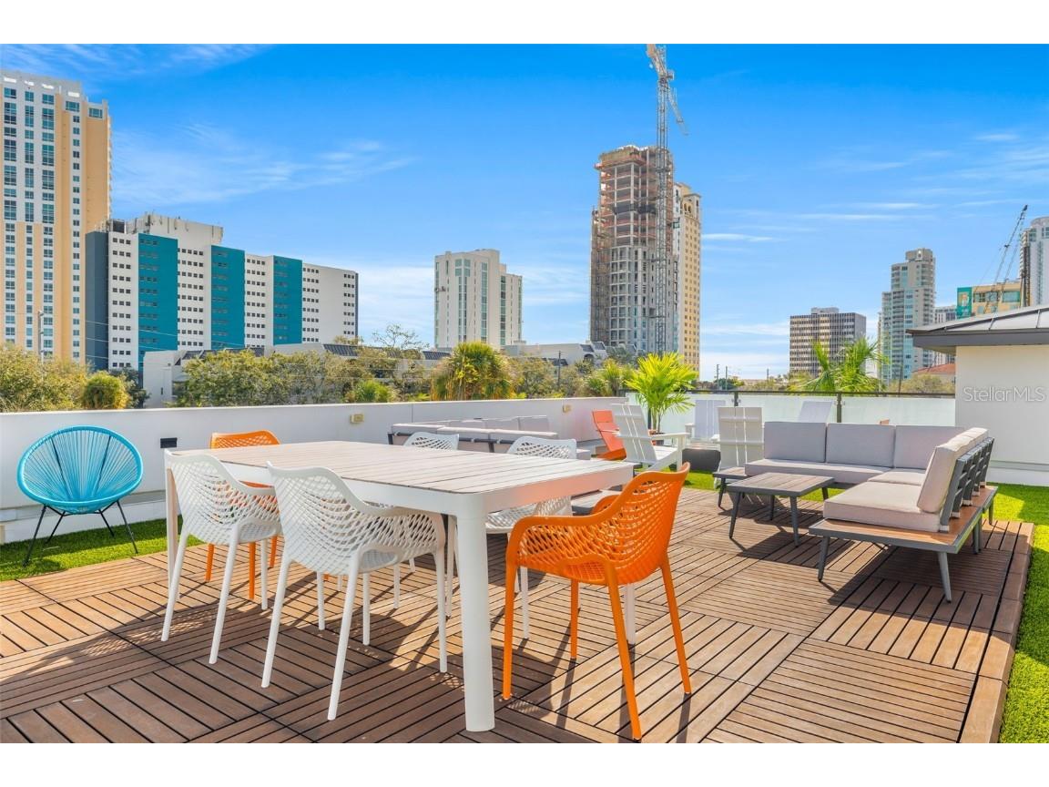 103 5th Avenue N Saint Petersburg FL 33701 TB8313332 image72