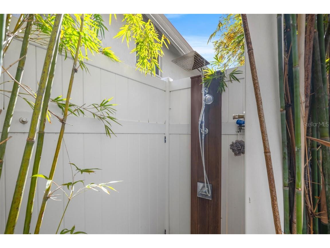 103 5th Avenue N Saint Petersburg FL 33701 TB8313332 image84