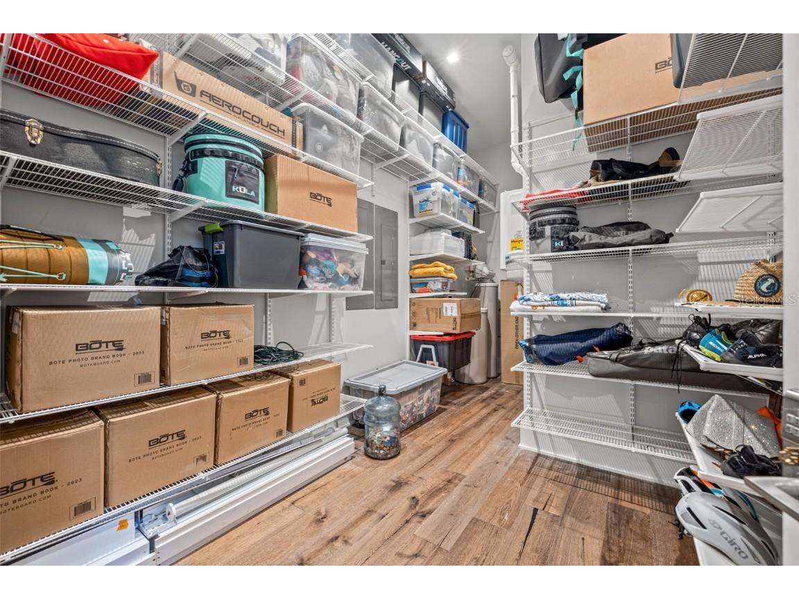 103 5th Avenue N Saint Petersburg FL 33701 TB8313332 image88