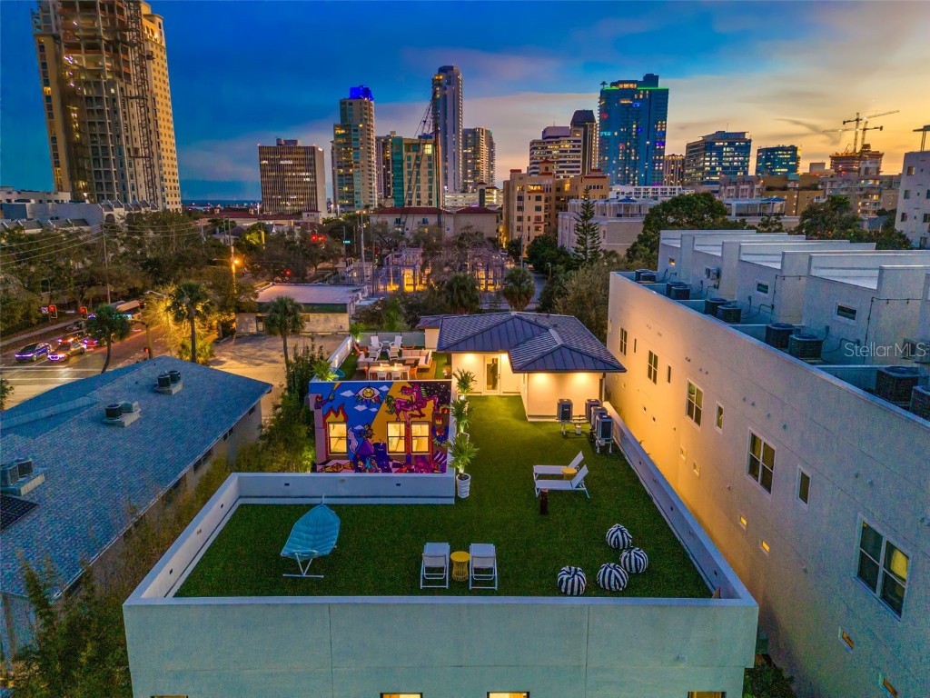 103 5th Avenue N Saint Petersburg FL 33701 TB8313332 image97