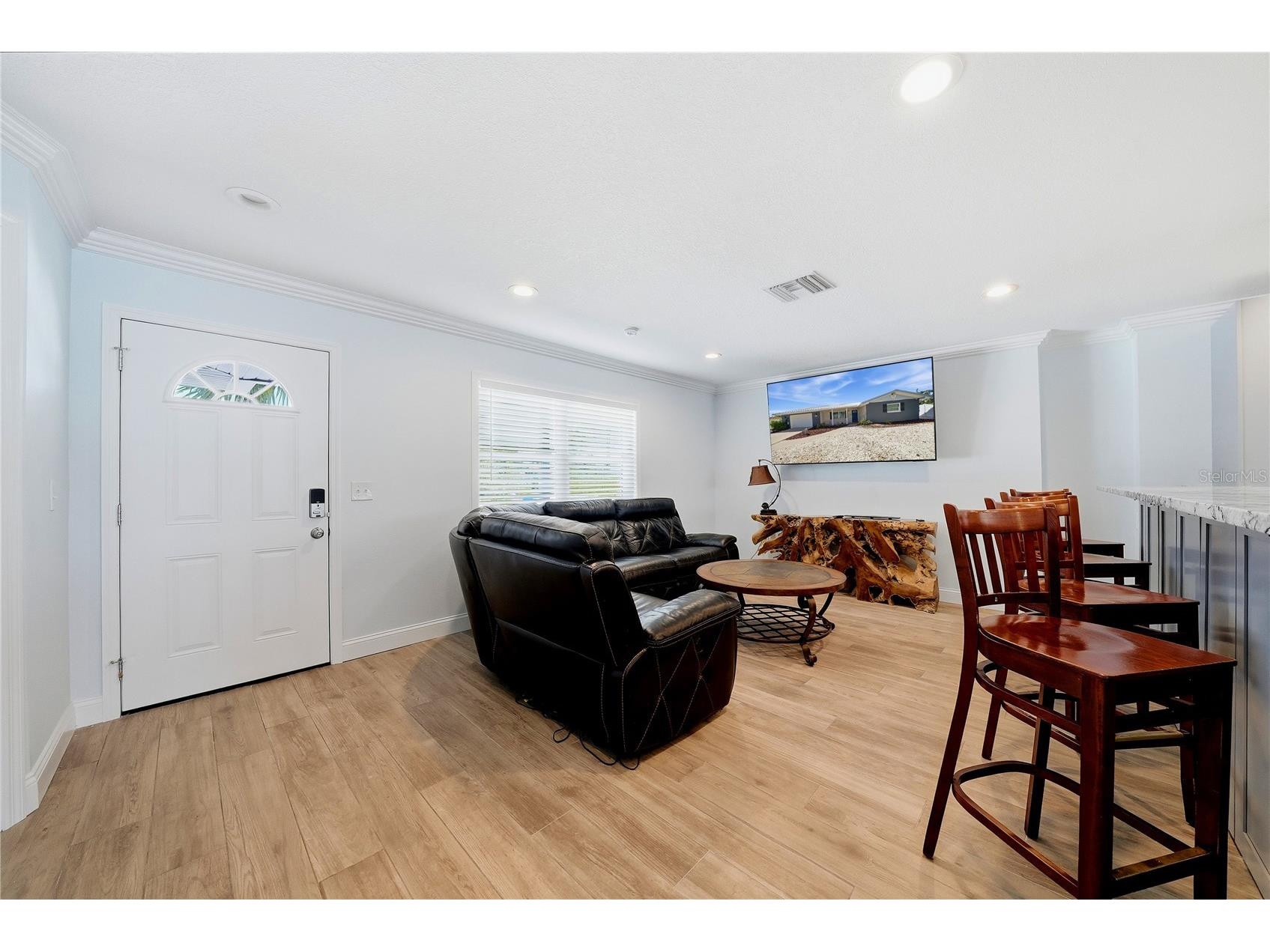 103 6th Street NW Ruskin FL 33570 TB8517160 image4