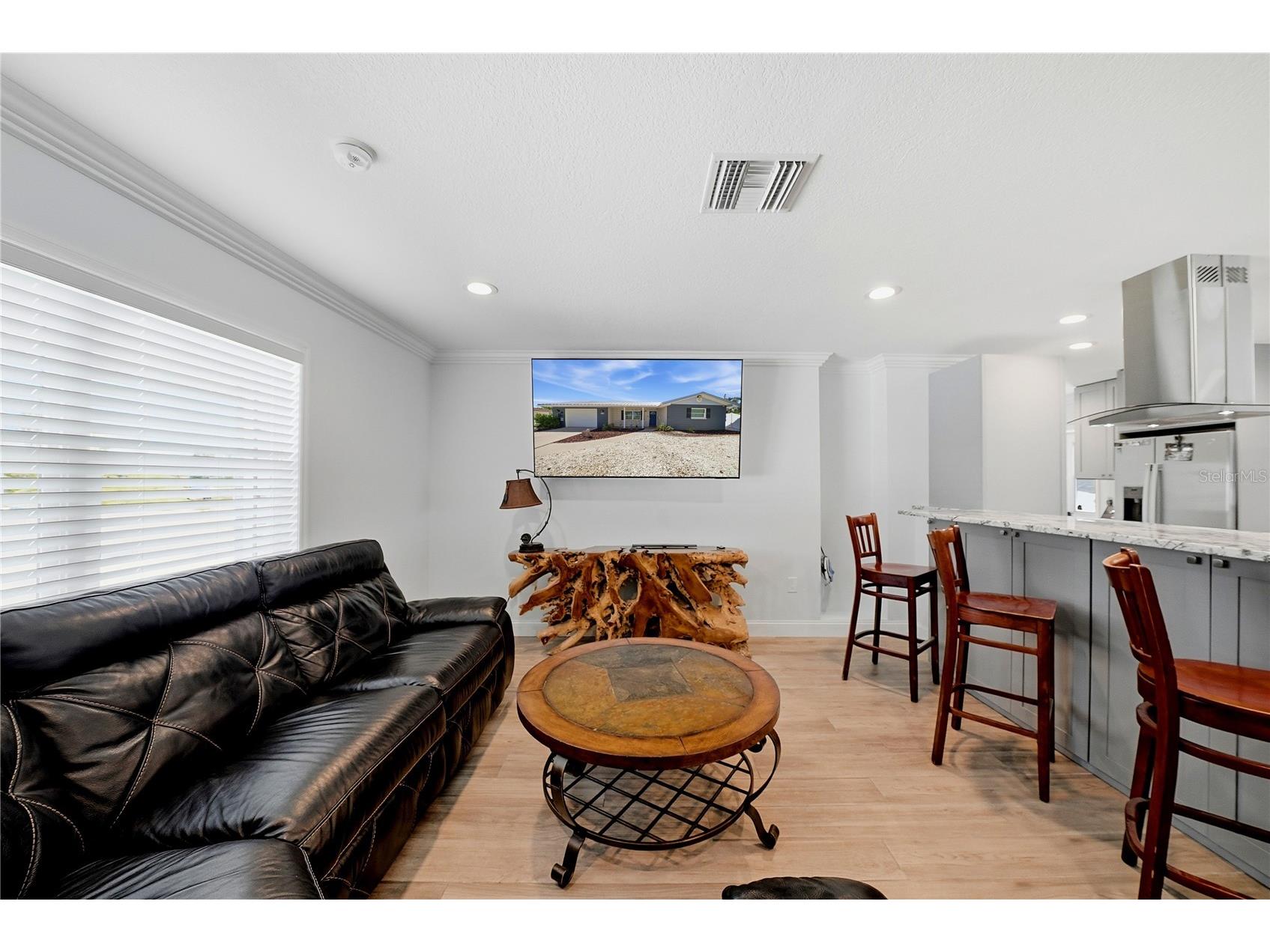 103 6th Street NW Ruskin FL 33570 TB8517160 image6