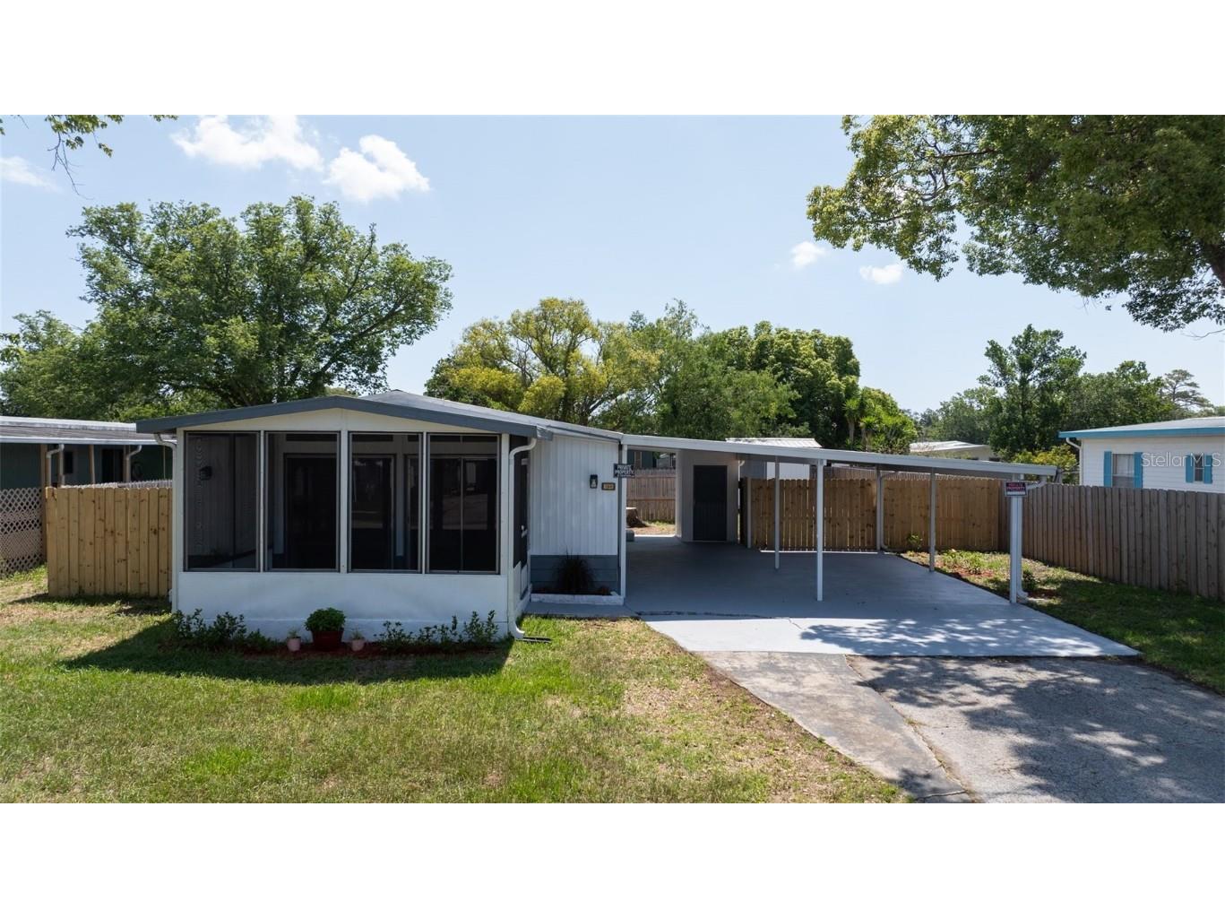 103 Aloha Terrace Port Orange FL 32129 V4942909 image1