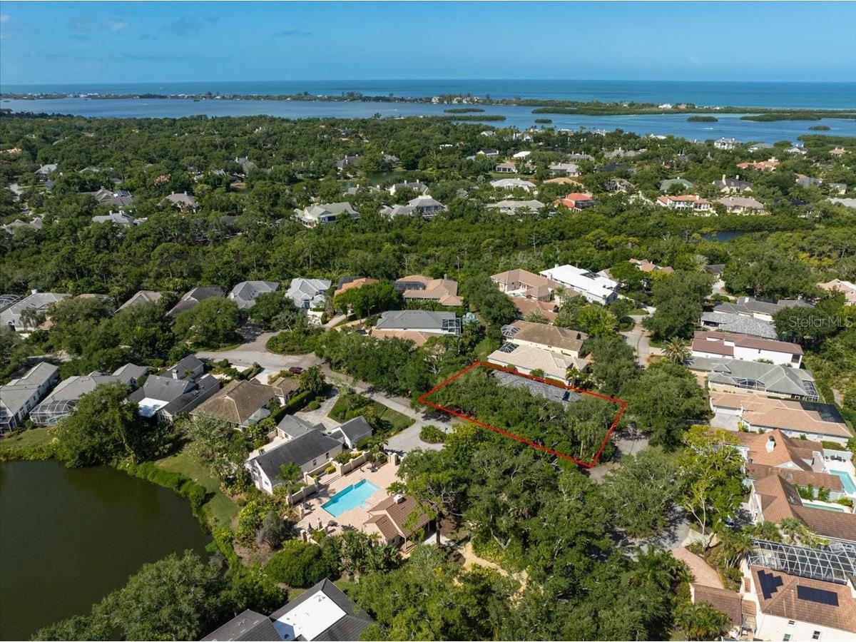 103 Bishops Court Road Osprey FL 34229 A4694468 image28