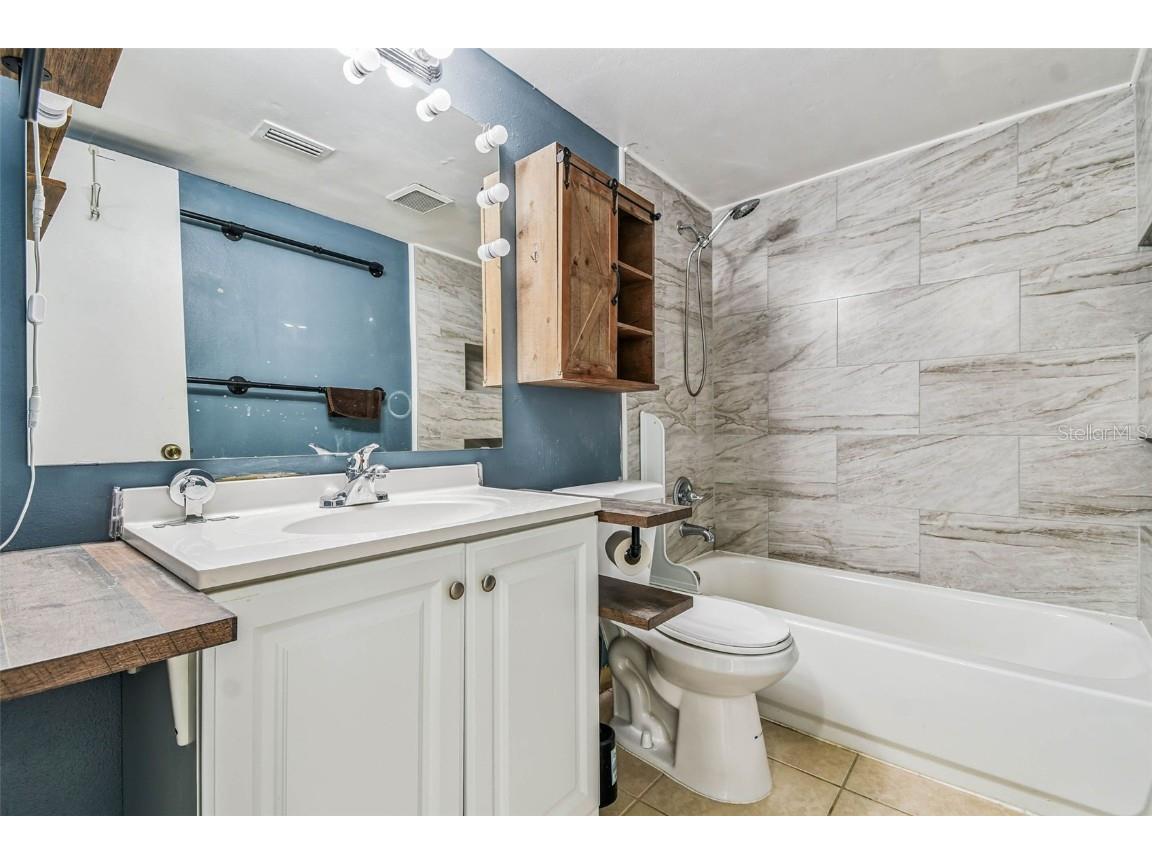 103 Brigadoon Drive Clearwater FL 33759 TB8421702 image5