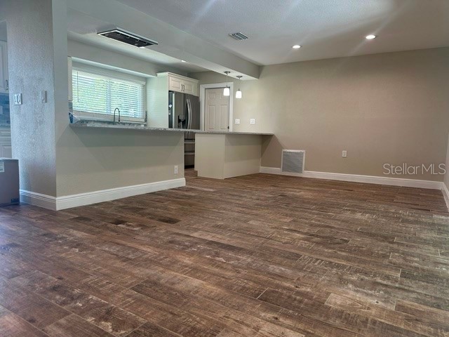 103 Carlyle Drive Palm Harbor FL 34683 W7886706 image8