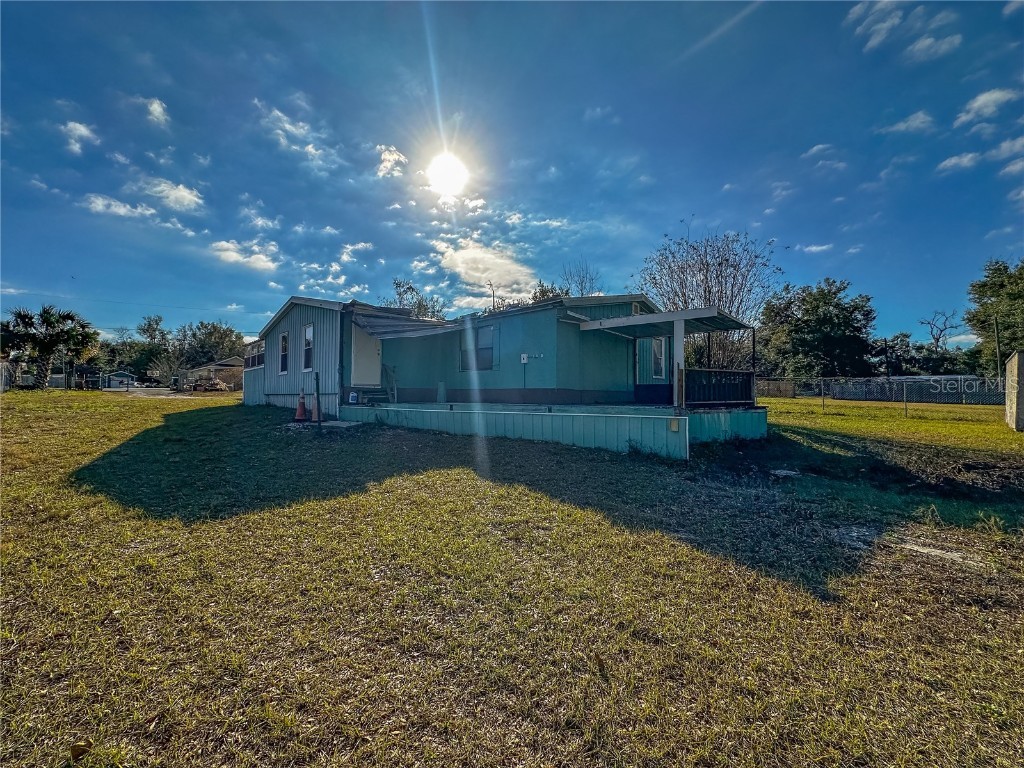 103 Caroline Avenue Lady Lake FL 32159 G5094406 image1