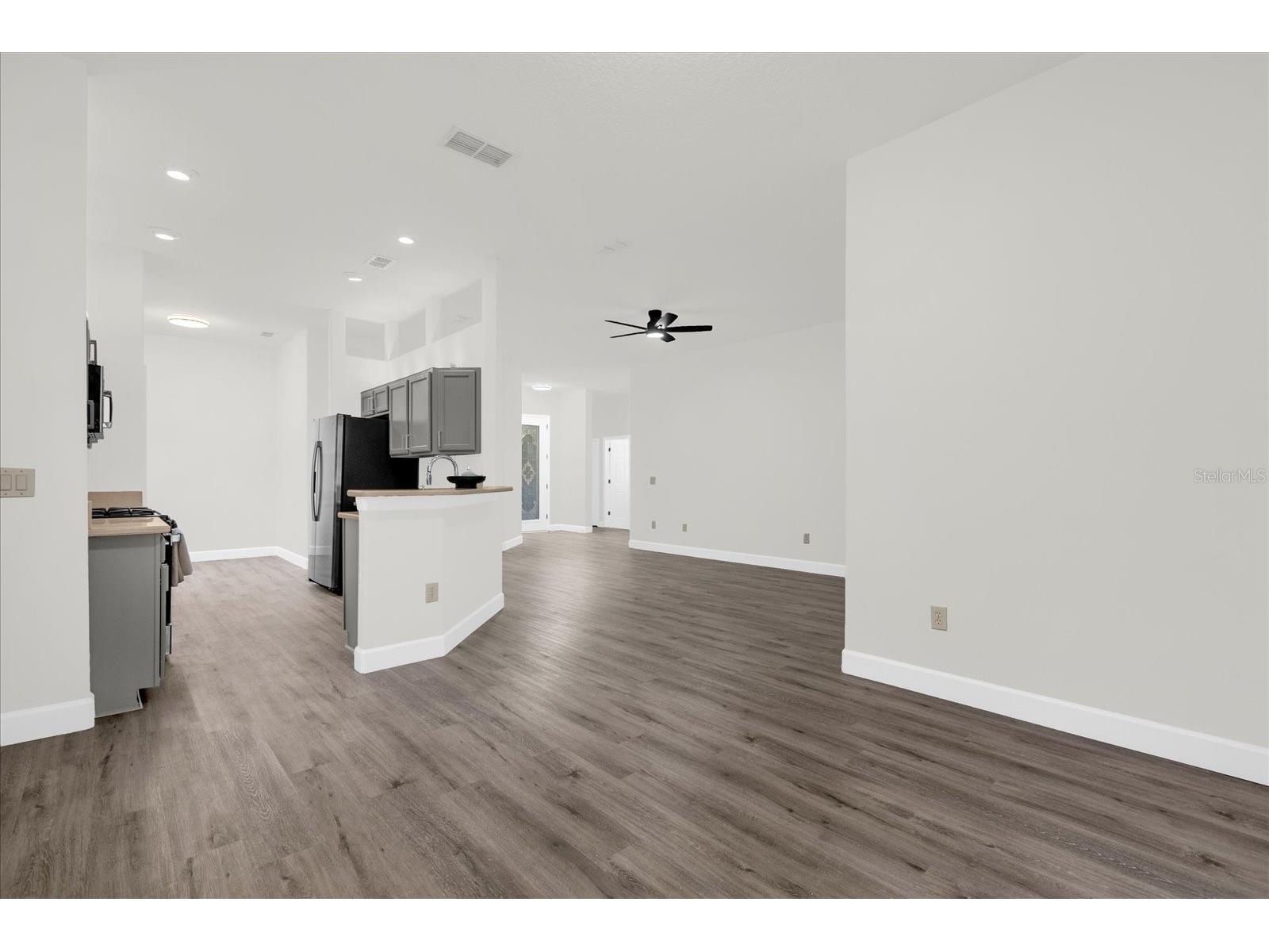 103 Crescent Moon Drive Groveland FL 34736 O6379856 image3