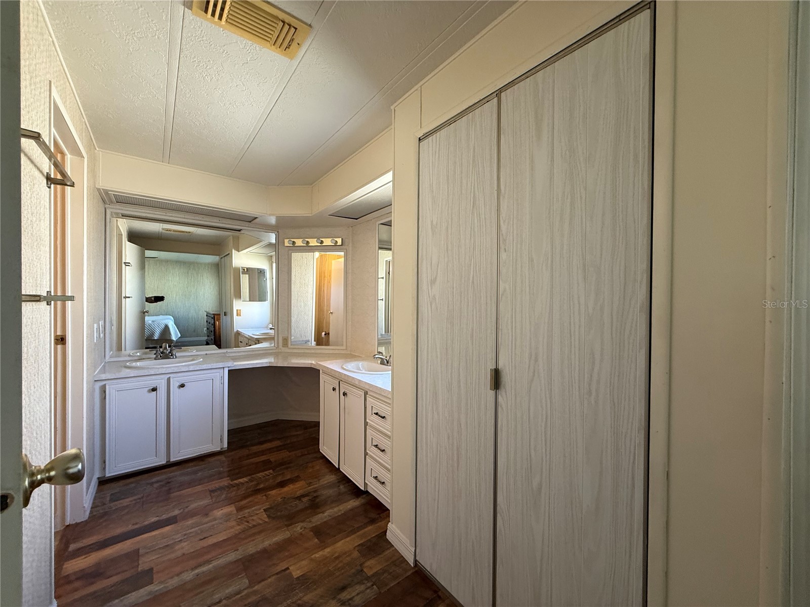 103 Cypress Road Wildwood FL 34785 - LAKE OKAHUMPKA G5112319 image23