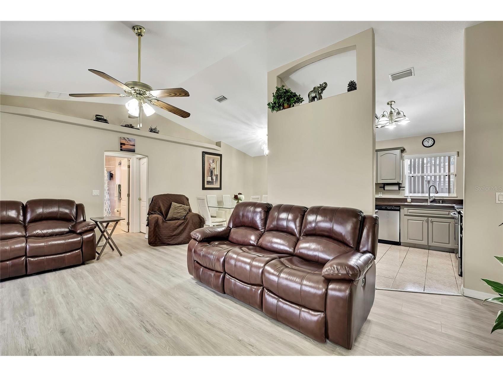 103 Daisy Lane Inverness FL 34452 TB8464399 image5