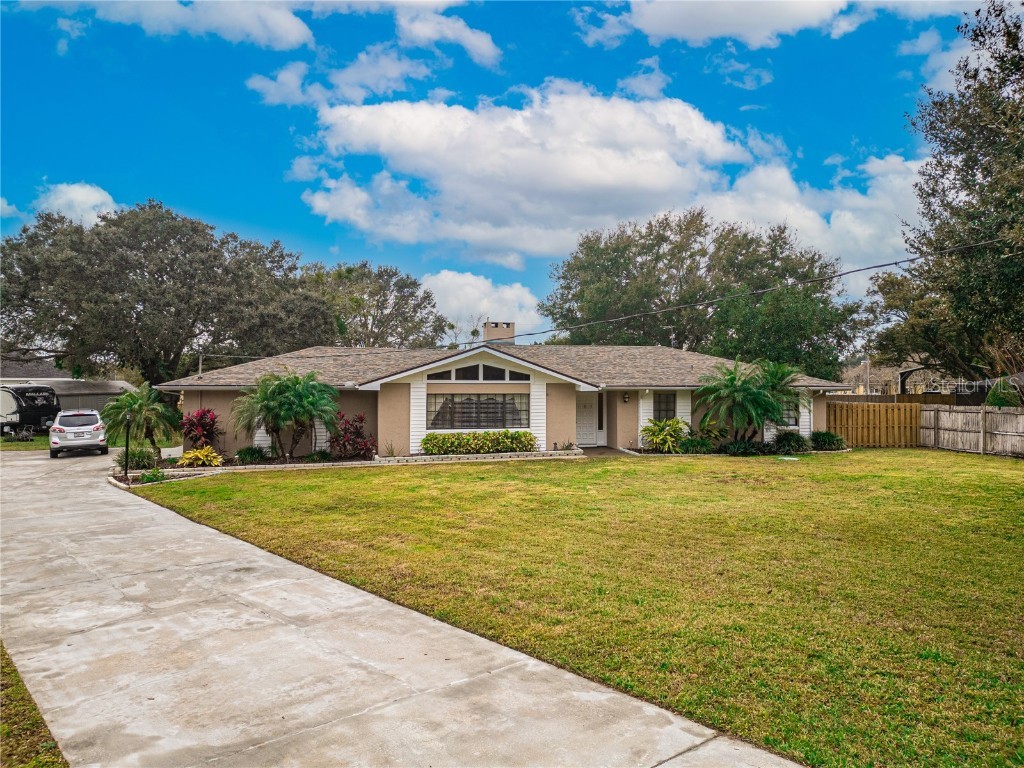 103 Fox Den Street Auburndale FL 33823 P4928714 image1
