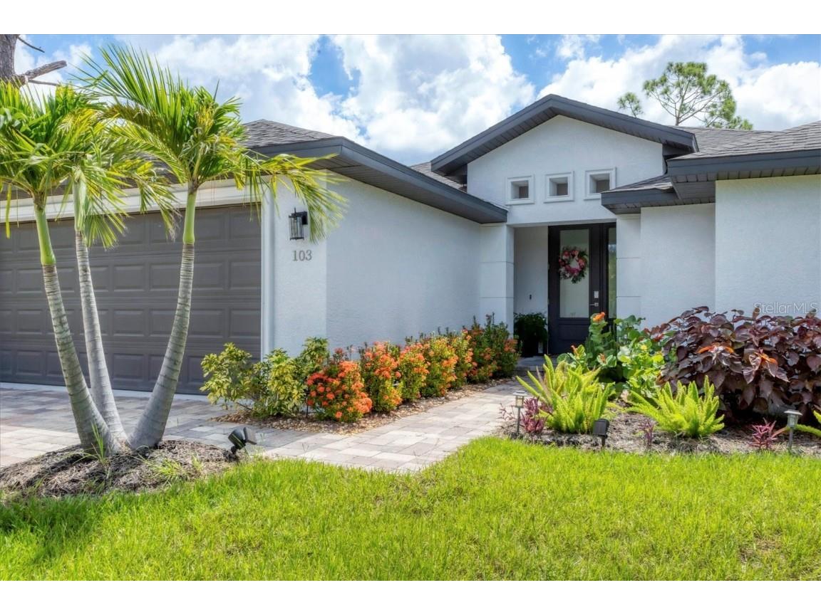 103 Gem Court Rotonda West FL 33947 D6143231 image1