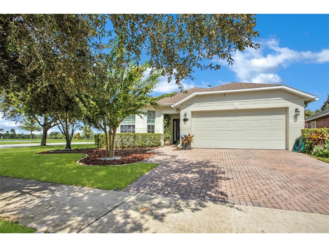 103 Gladesdown Court Deland FL 32724 O5976165 image1