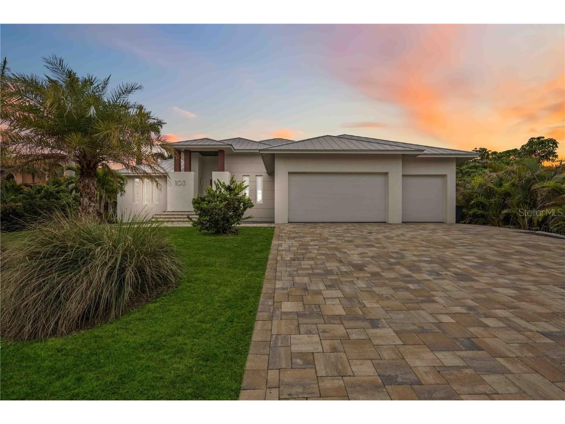 103 Graham Street SE Port Charlotte FL 33952 A4657418 image1