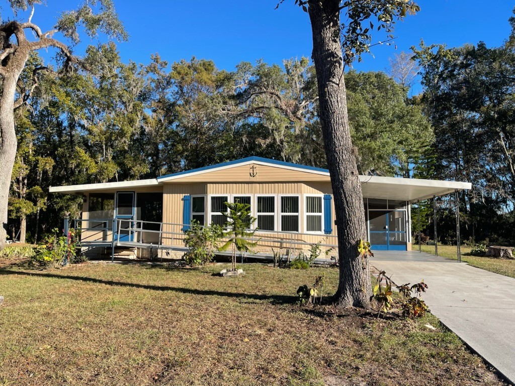 103 Honeysuckle Drive Wildwood FL 34785 - LAKE OKAHUMPKA G5080531 image1