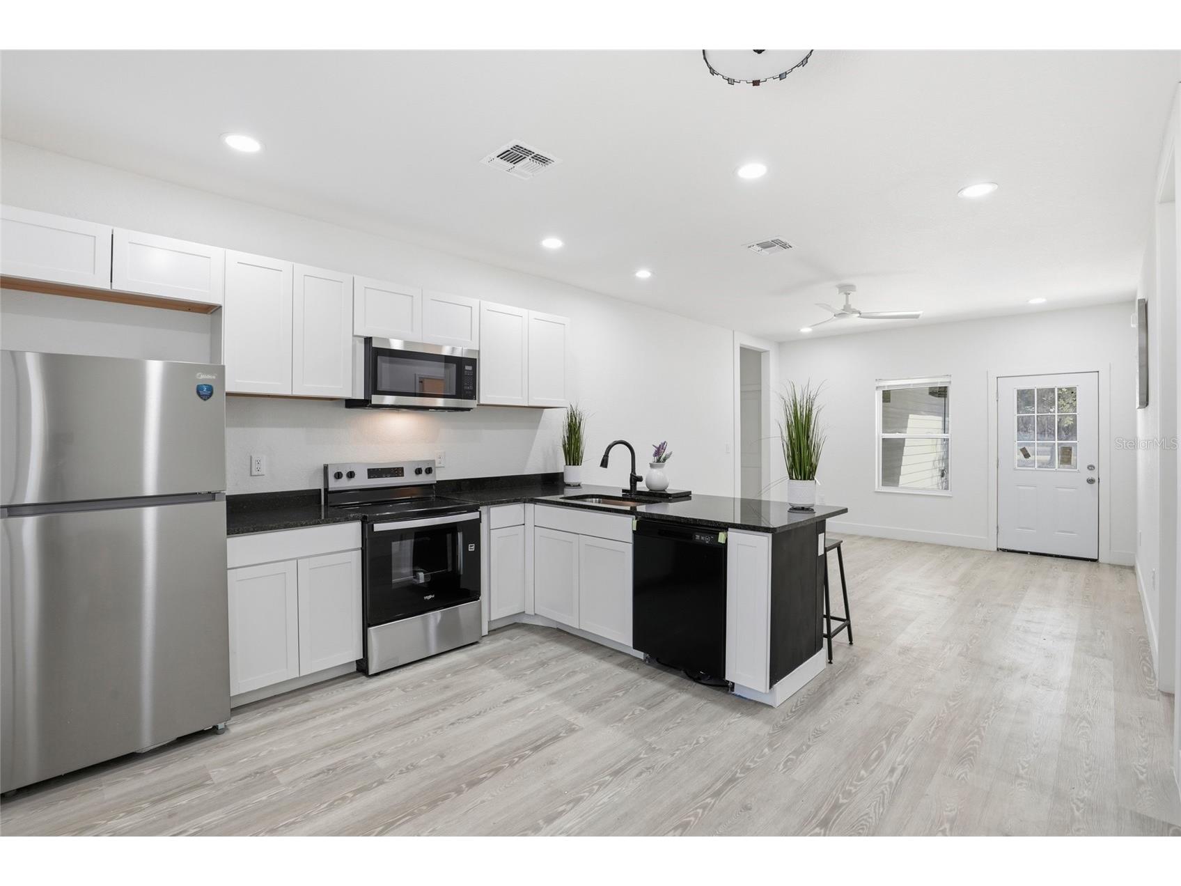 103 Long Road Interlachen FL 32148 GC538895 image8