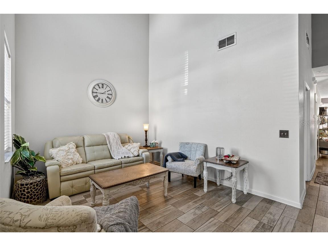 103 Manor View Lane Deland FL 32724 V4945613 image7