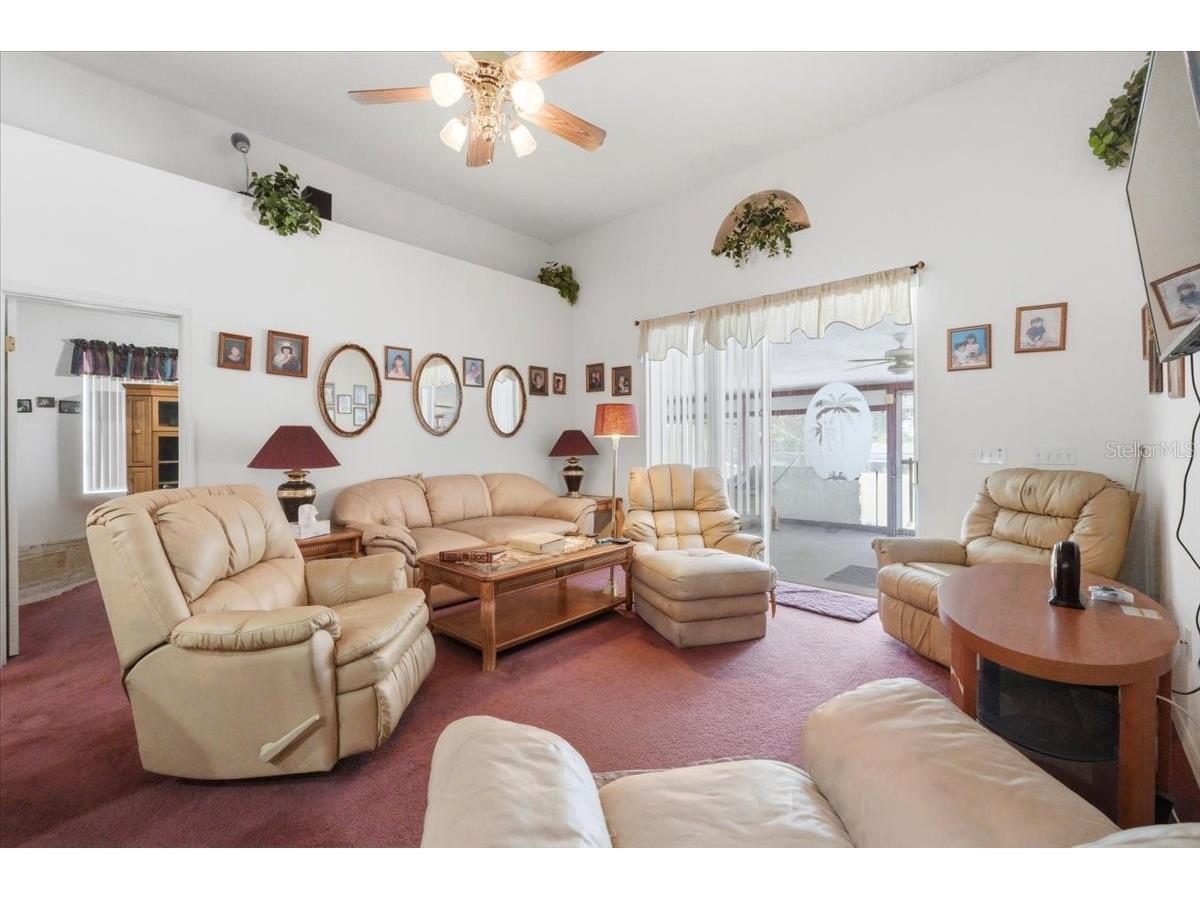 103 N 1st Street Eagle Lake FL 33839 L4962035 image10