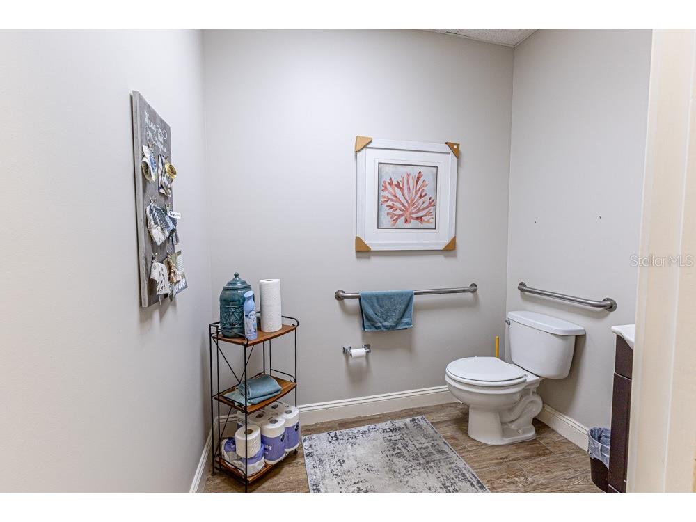 103 N Main Street Wildwood FL 34785 G5096839 image75