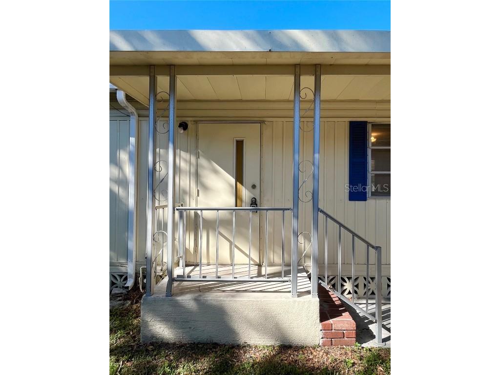 103 Oakwood Boulevard Sarasota FL 34237 A4631979 image12