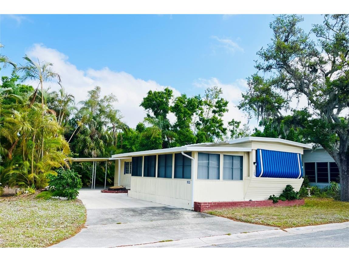 103 Oakwood Boulevard Sarasota FL 34237 A4631979 image3