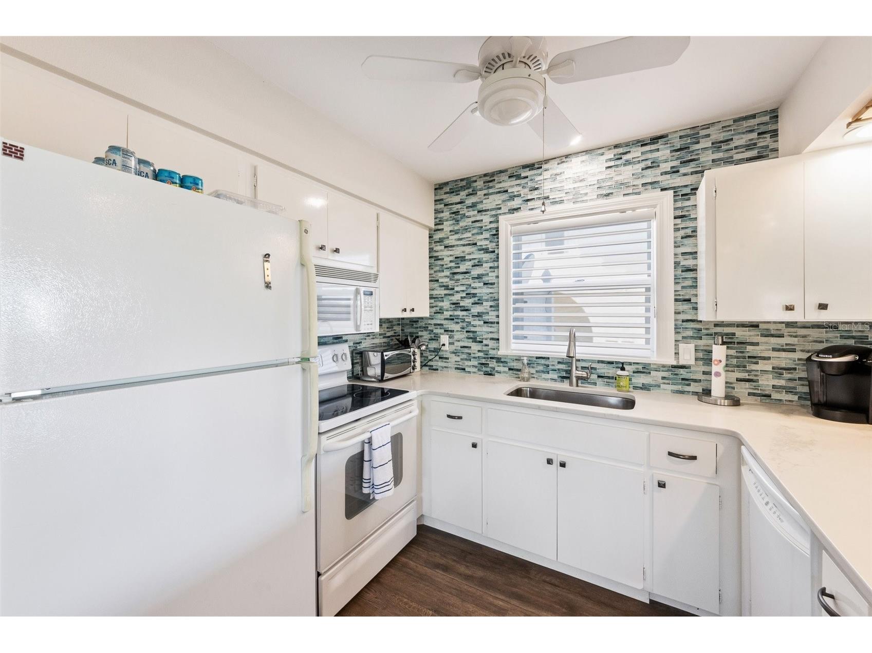 103 Palm Avenue Anna Maria FL 34216 - GULF OF AMERICA A4683902 image23