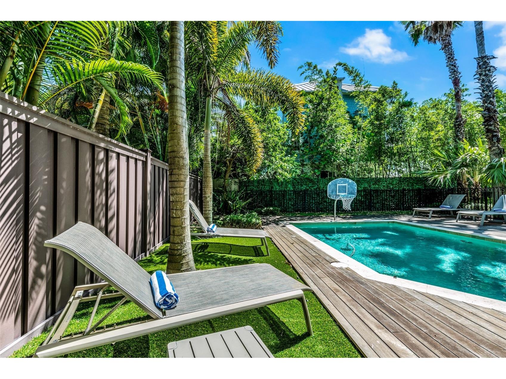 103 Park Avenue Anna Maria FL 34216 A4689581 image51