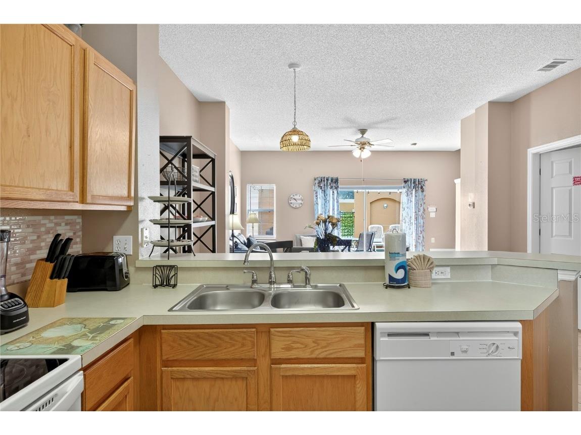 103 Pompano Beach Drive Kissimmee FL 34746 S5135161 image8