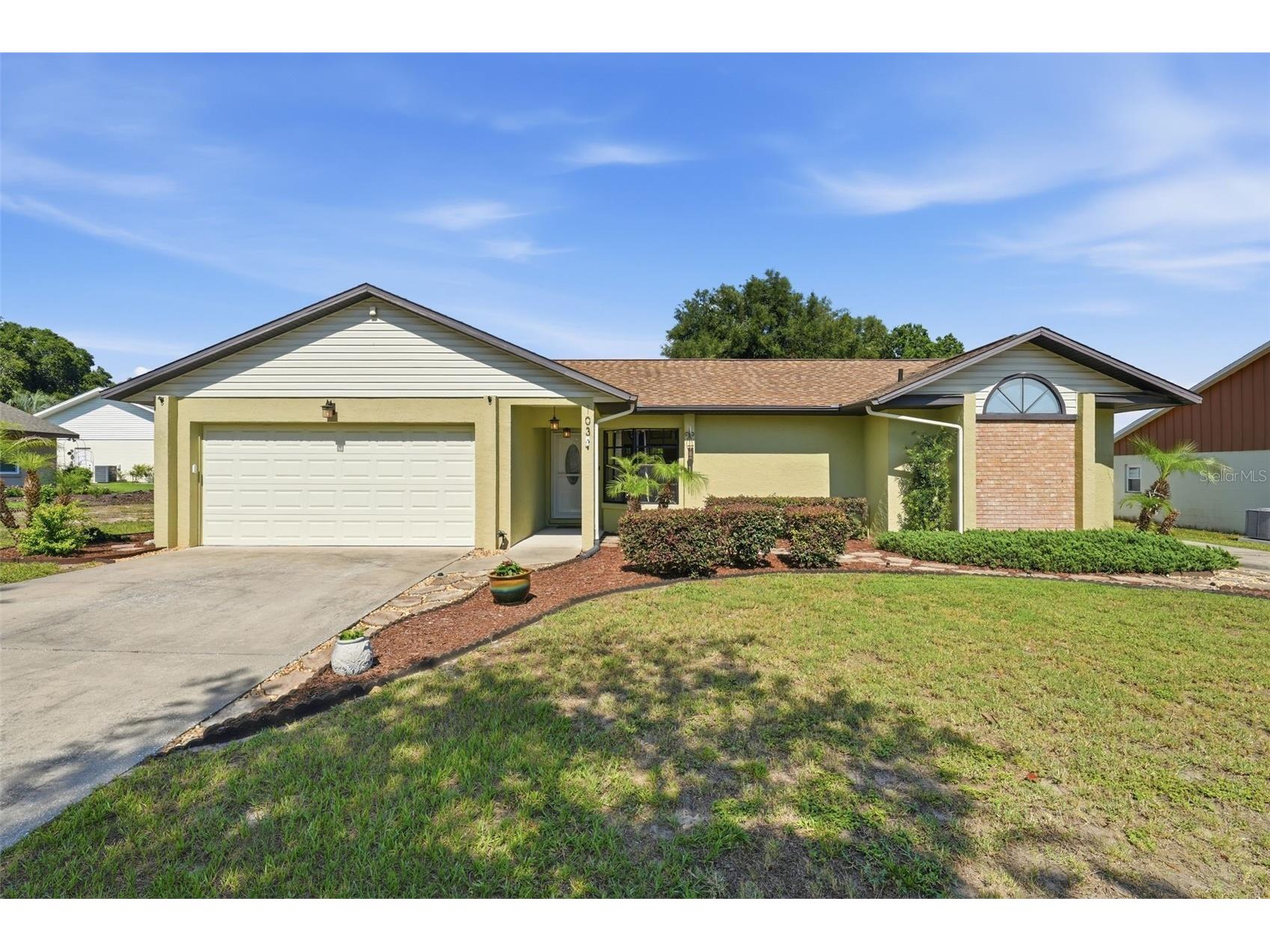 103 Ridgecrest Drive Eustis FL 32726 O6418605 image1