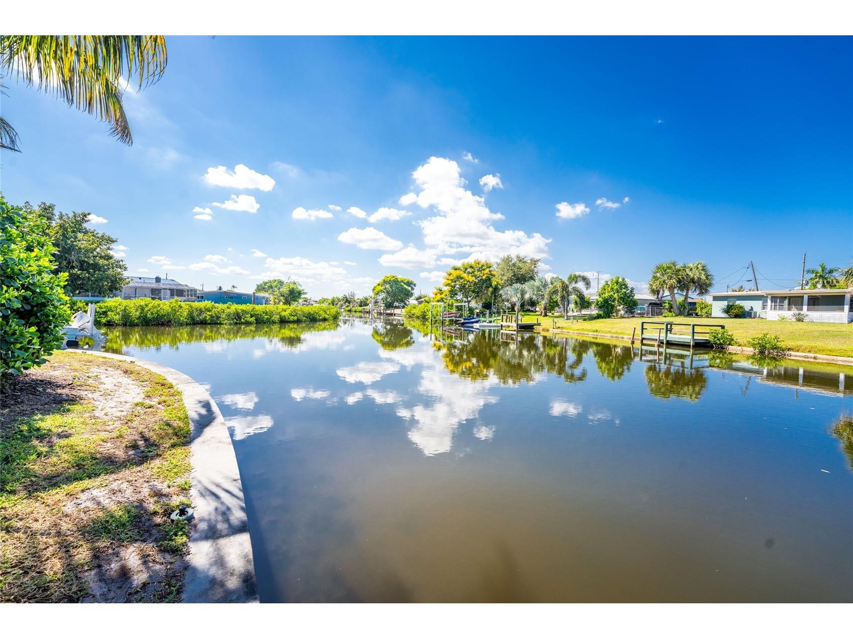 103 Rodgers Avenue NE Port Charlotte FL 33952 TB8523246 image50