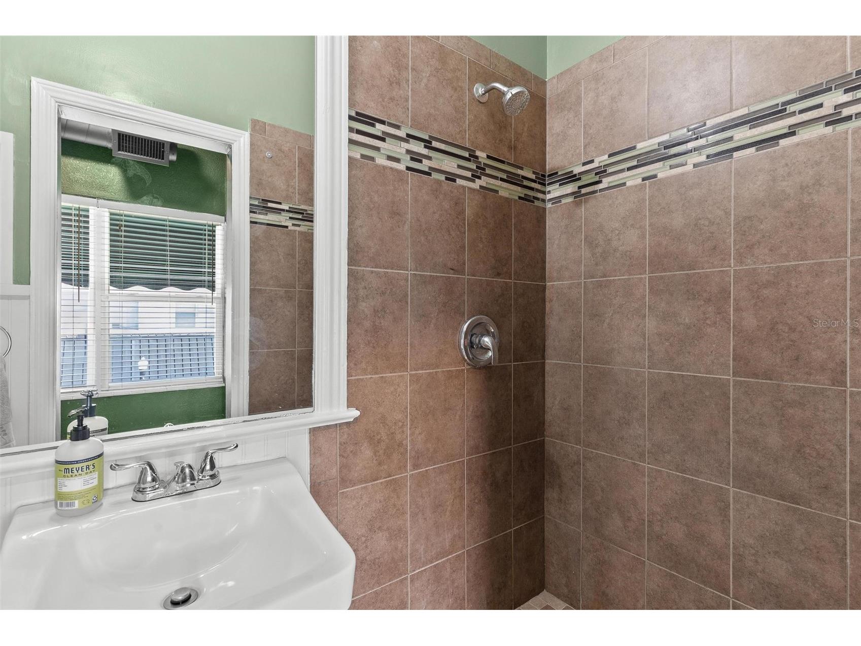103 S 2nd Street #A Leesburg FL 34748 G5111964 image17