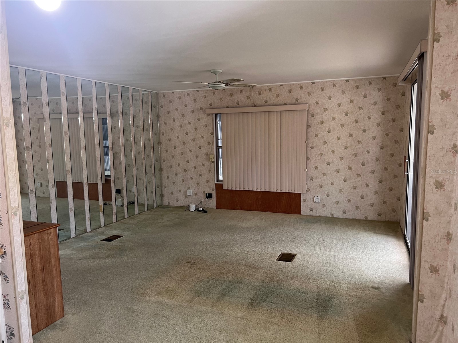103 S Fiji Circle Englewood FL 34223 A4696394 image15