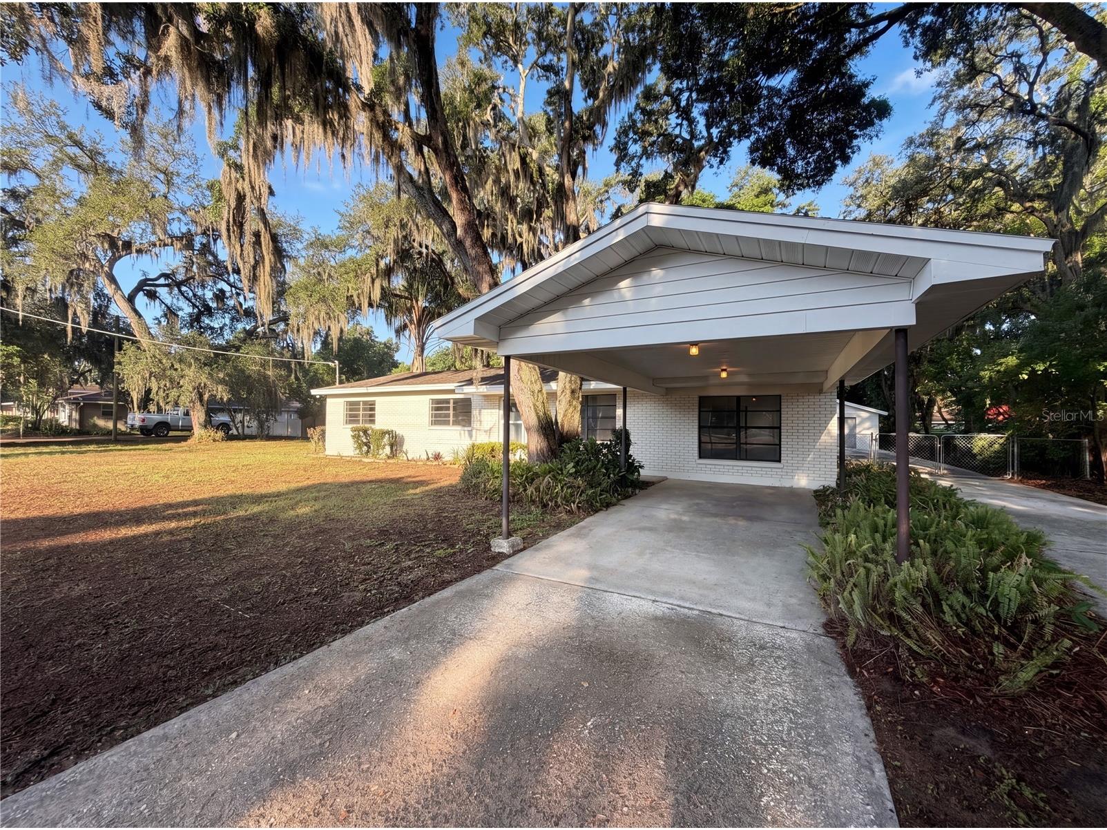 103 S Kingsway Road Seffner FL 33584 O6410955 image2