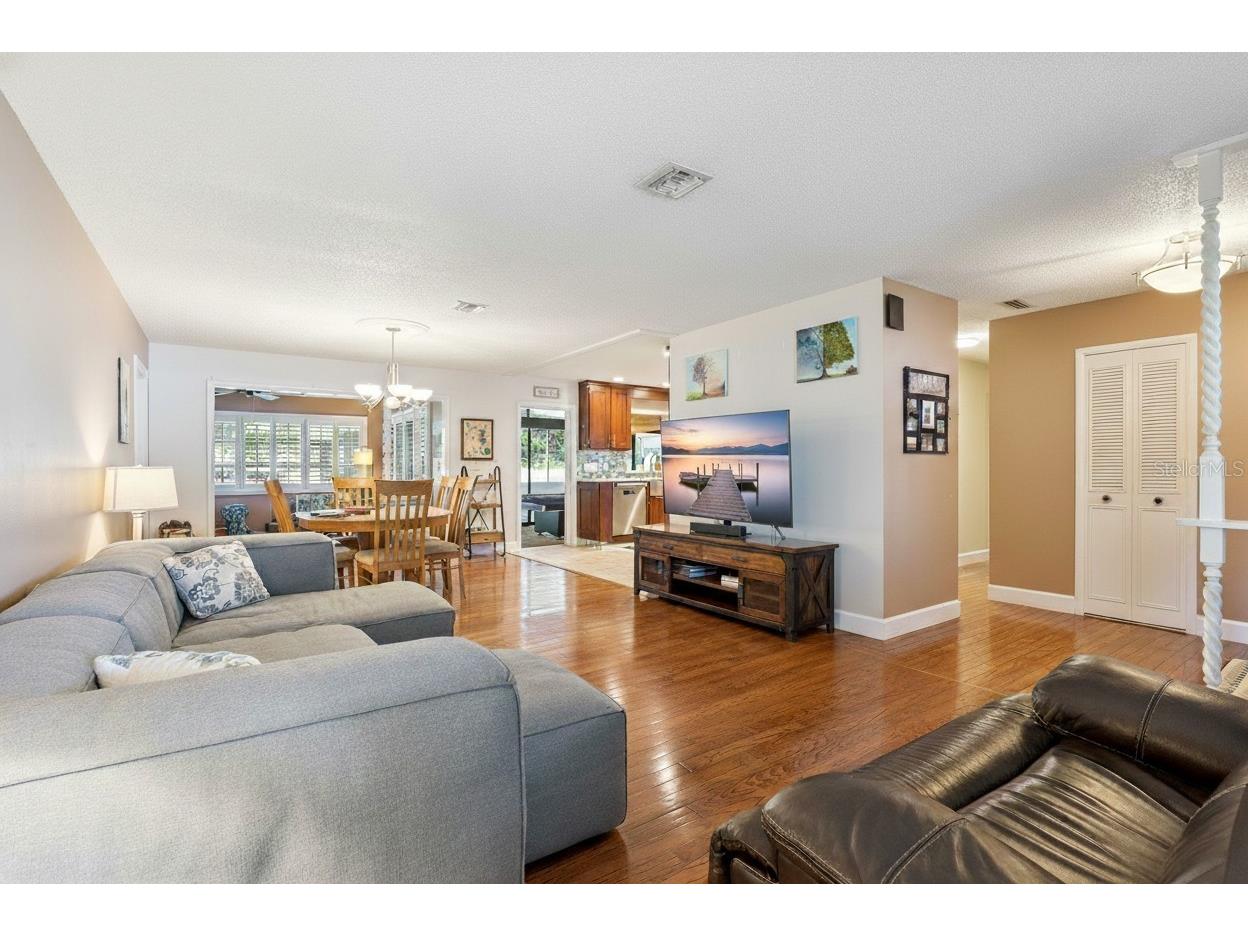 103 S Lakeshore Drive Minneola FL 34715 - LAKE MINNEOLA O6377402 image15