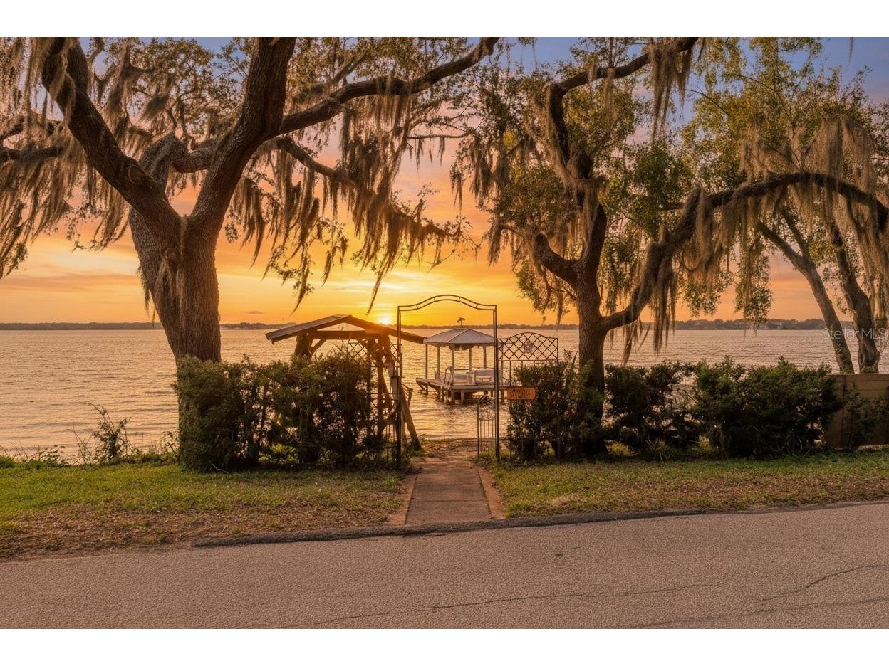 103 S Lakeshore Drive Minneola FL 34715 - LAKE MINNEOLA O6377402 image38