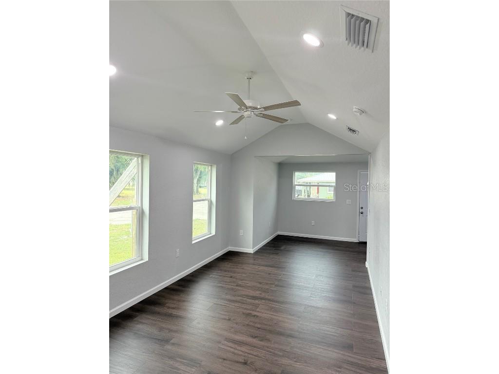 103 S Rogers Avenue Arcadia FL 34266 A4667514 image6