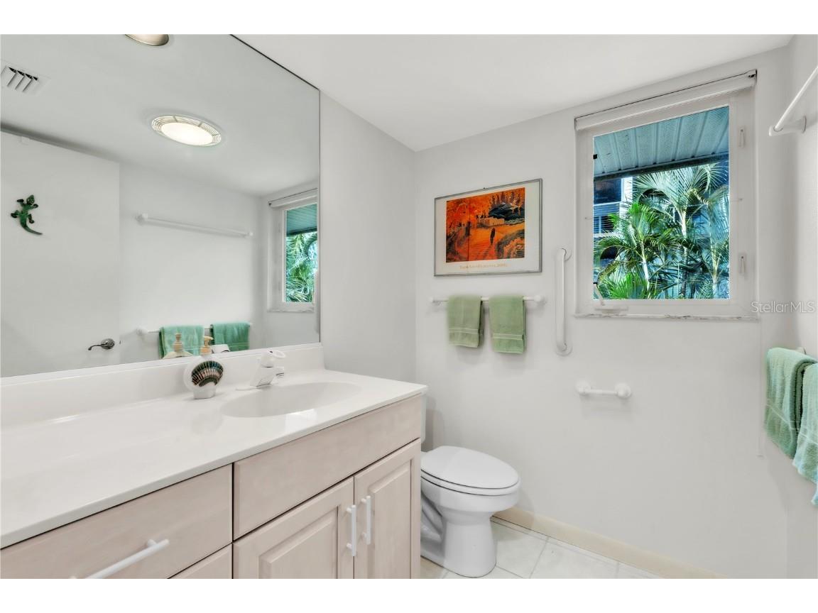 103 Sunset Lane Anna Maria FL 34216 A4669996 image14