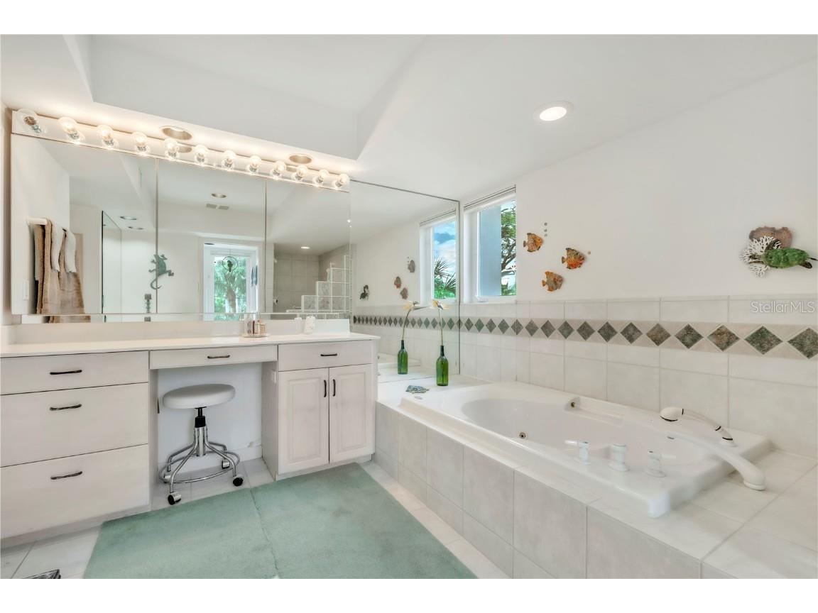 103 Sunset Lane Anna Maria FL 34216 A4669996 image33