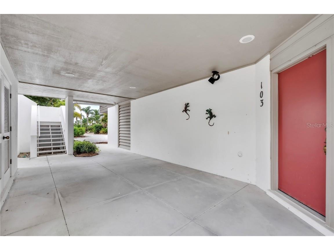 103 Sunset Lane Anna Maria FL 34216 A4669996 image8
